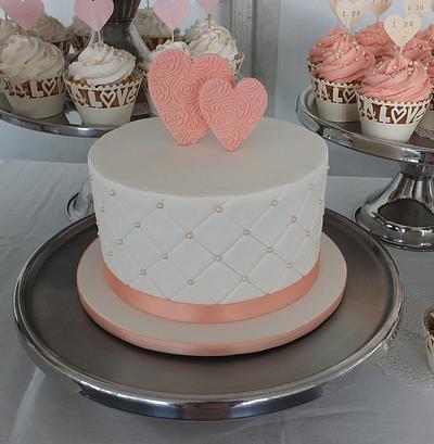 Peaches and Cream Wedding Cake and Cupcakes - Cake by Lisa-Jane Fudge
