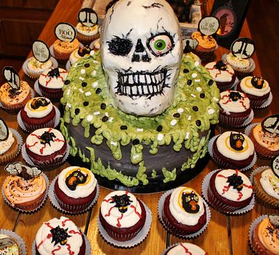 Skull cake in buttercream - Cake by Nancys Fancys Cakes & Catering (Nancy Goolsby)