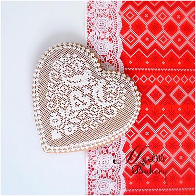 Lace-cross stich heart cookie - Cake by Nadia "My Little Bakery"