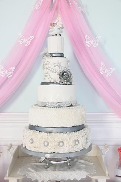A Romantic Wedding - Cake by Artym 