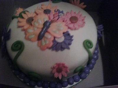 Daisy/butterfly birthday cake - Cake by Cakelady10
