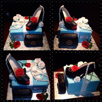 Tiffany Box cake and Black stiletto  - Cake by Lorena_Lapètitemoi_Janveau