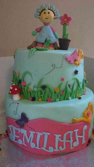 Fifi cake  - Cake by LittleDzines
