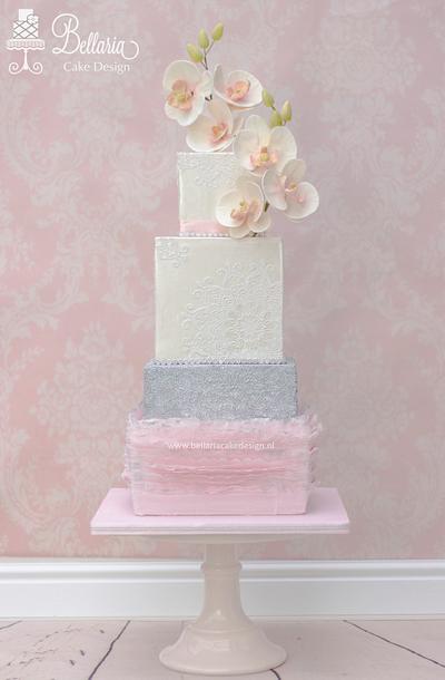 Soft pink ochids wedding cake - Cake by Bellaria Cake Design 
