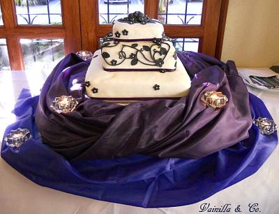 WEDDING CAKE - Cake by Karen de Perez