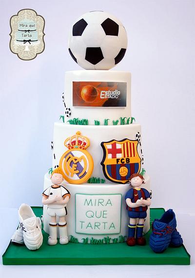 Big game - Cake by miraquetarta