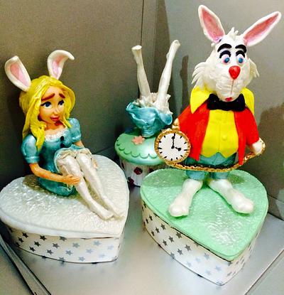 Alice in wonderland cupcakes  - Cake by Tiers of joy 