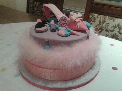 very girly cake - Cake by nicola
