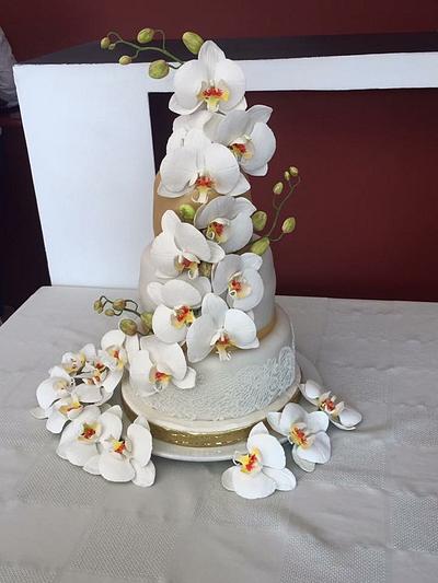 Wedding Cake with phaleanopsis orchids - Cake by DollysSugarArt