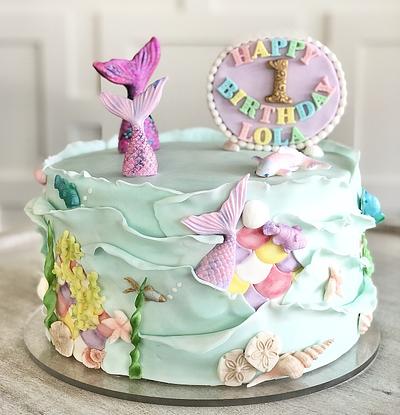 Mermaid Love - Cake by SweetArt Cake Studio