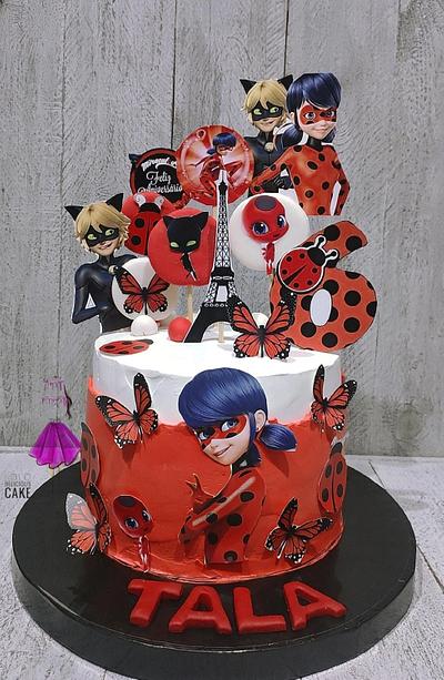 Ladybug 🐞 cake by lolodeliciouscake  - Cake by Lolodeliciouscake