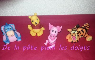 Characters, "Winnie the Pooh and Friends" - Cake by De la Pâte plein les doigts