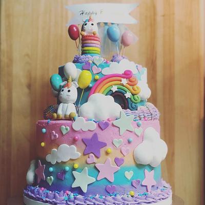 Unicorn and Sprinkles  - Cake by Kelly