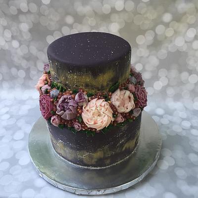 Purple Flower Buttercream Cake - Cake by Joliez