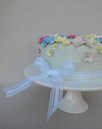 Cake for Nana - Cake by Esther Scott