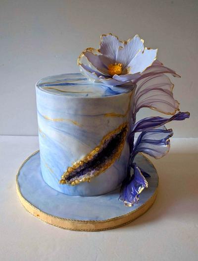 Color purple! - Cake by Mariyana