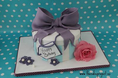 Hat Box Cake - Cake by THE CAKE PROJECT MADRID