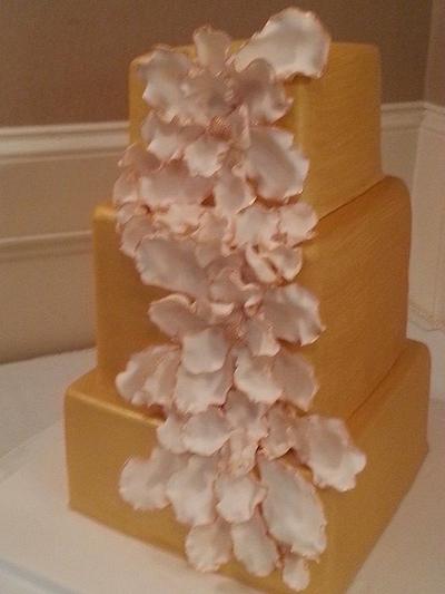 67th Gold Birthday  - Cake by Tomyka