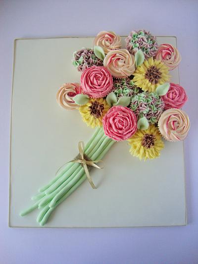 Buttercream flowers bouquet - Cake by Amy