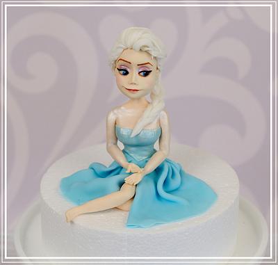 Elsa Cake Topper - Cake by Ula