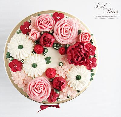 Flower Cake - Cake by lilbitesid