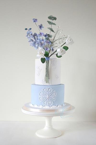 Hayley - Cake by Amanda Earl Cake Design