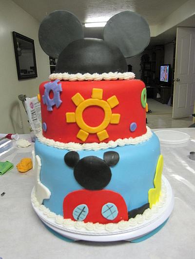 Mickey Mouse Playhouse - Cake by jessieriddle