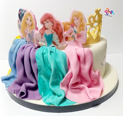 Princesses - Cake by Irena Ivanova 