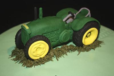Vintage John Deere Tractor Cake  - Cake by Ciccio 
