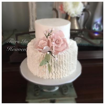 Ruffle wedding cake - Cake by Edible Sugar Art