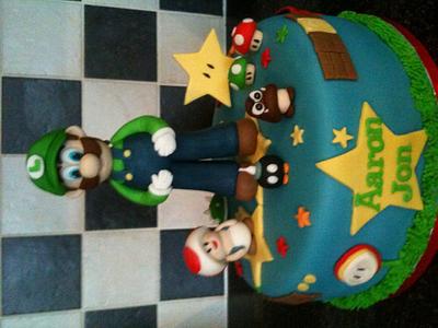 Luigi cake - Cake by silversparkle