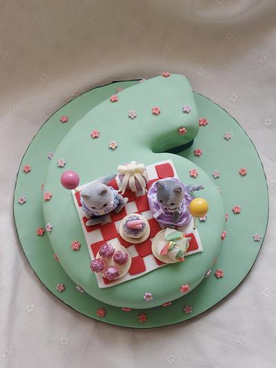 Sylvanian 6th Birthday Picnic - Cake by Maxine Quinnell