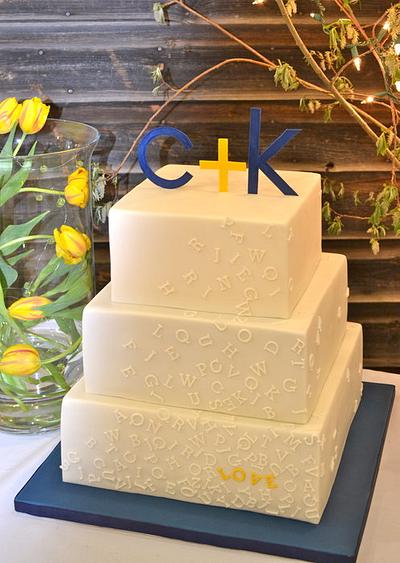 My first wedding cake - Cake by Carol