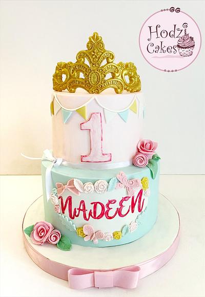 Princess 1st Birthday Cake 💖👑 - Cake by Hend Taha-HODZI CAKES