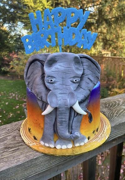 Elephant Cake - Cake by Lilissweets