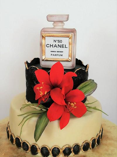 Birthday Chanel - Cake by babkaKatka