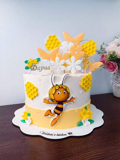 Maya the bee cake - Cake by Vyara Blagoeva 