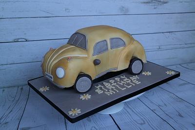 New Beetle Car Cake - Cake by Ermintrude's cakes