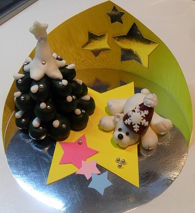 Christmas bear cake topper - Cake by Clara
