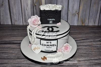 Chanel cake - Cake by Daria Albanese