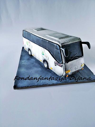 Bus cake - Cake by Fondantfantasy