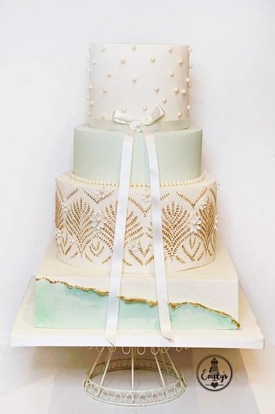 4 Tier Wedding Cake - Cake by EmilyL