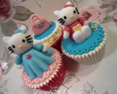 Hello Kitty !! - Cake by Pat