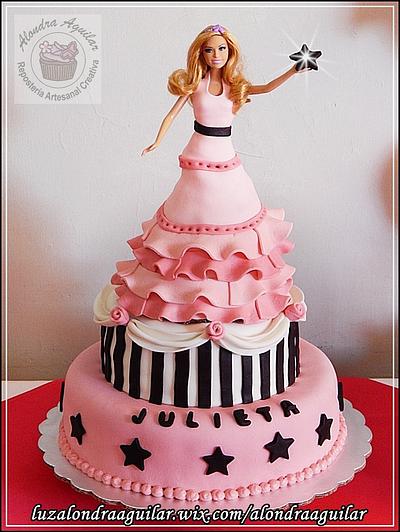 A Barbie Star for Julieta - Cake by Alondra Aguilar