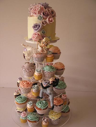 Wedding Fun - Cake by Louisa Massignani
