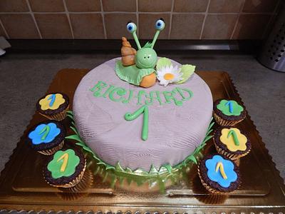 Heppy Slug - Cake by LenkaM