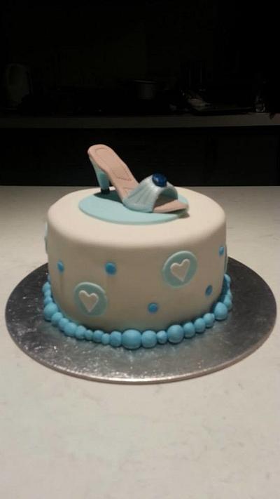 Shoe-a-holic - Cake by Lisa