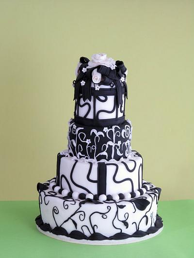 Black and white wedding cake - Cake by Maria  Teresa Perez