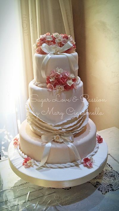 Romantic Wedding Cake - Cake by Mary Ciaramella (Sugar Love & Passion)