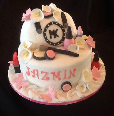 Girly birthday  - Cake by John Flannery